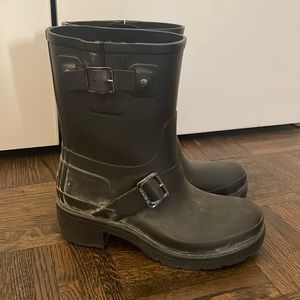 Hunter rain boot-biker boot. Black. Size 7
